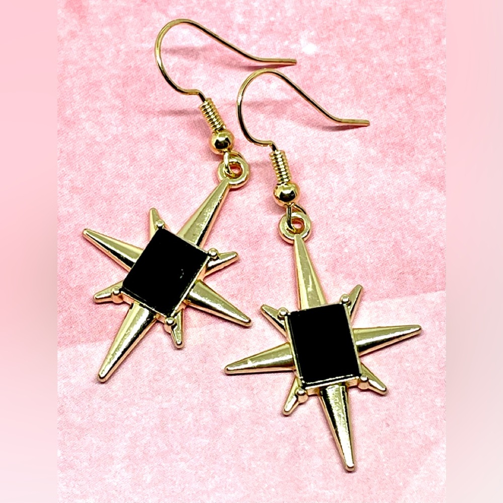 Black Rock Crystal Gold Star Starburst Retro Look Earrings Festival Rave Party